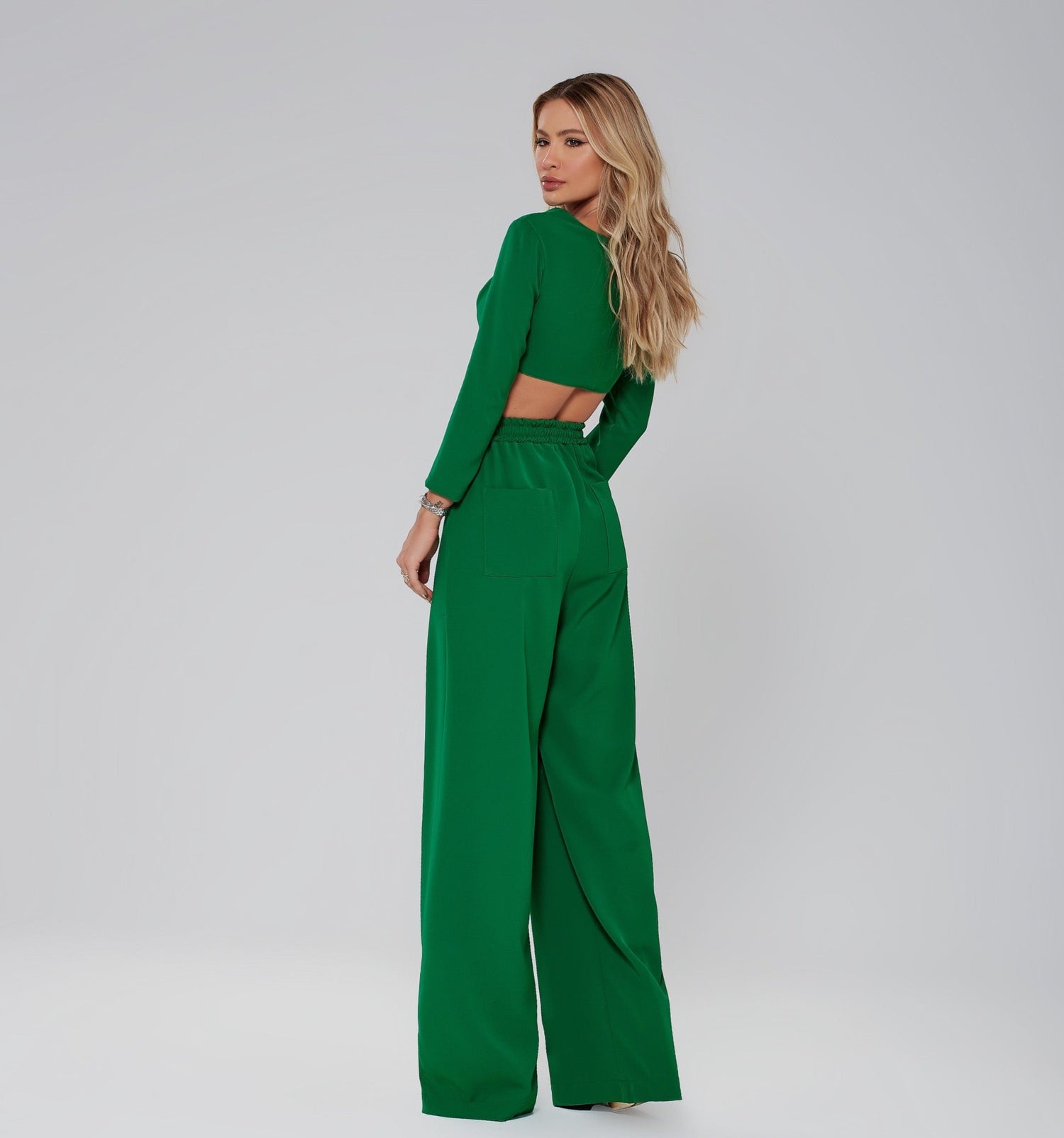 Lilian Verde Recortada